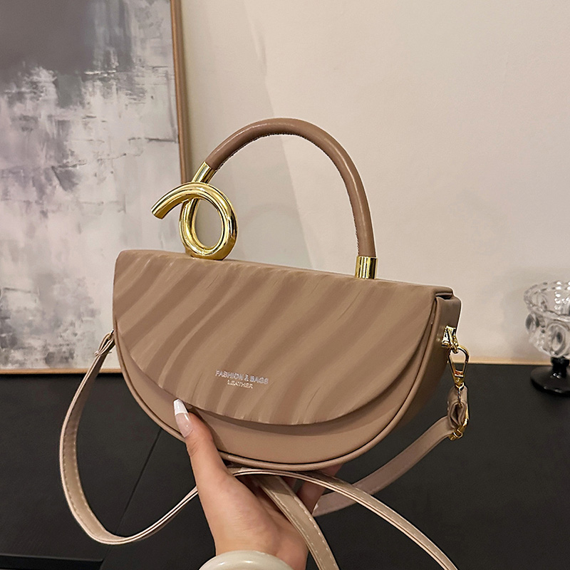 Light Luxury Elegant Saddle Ba - Women Bags Europe ulasan dan harga